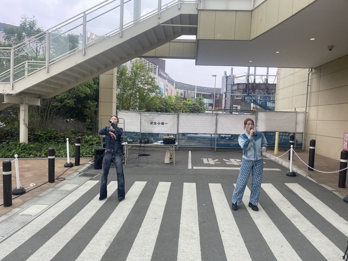 GhFSK22SVc2aXIb's tweet image. color-codeのライブin越谷レイクタウンアウトレットその2
#colorcode
@clc_colorcode