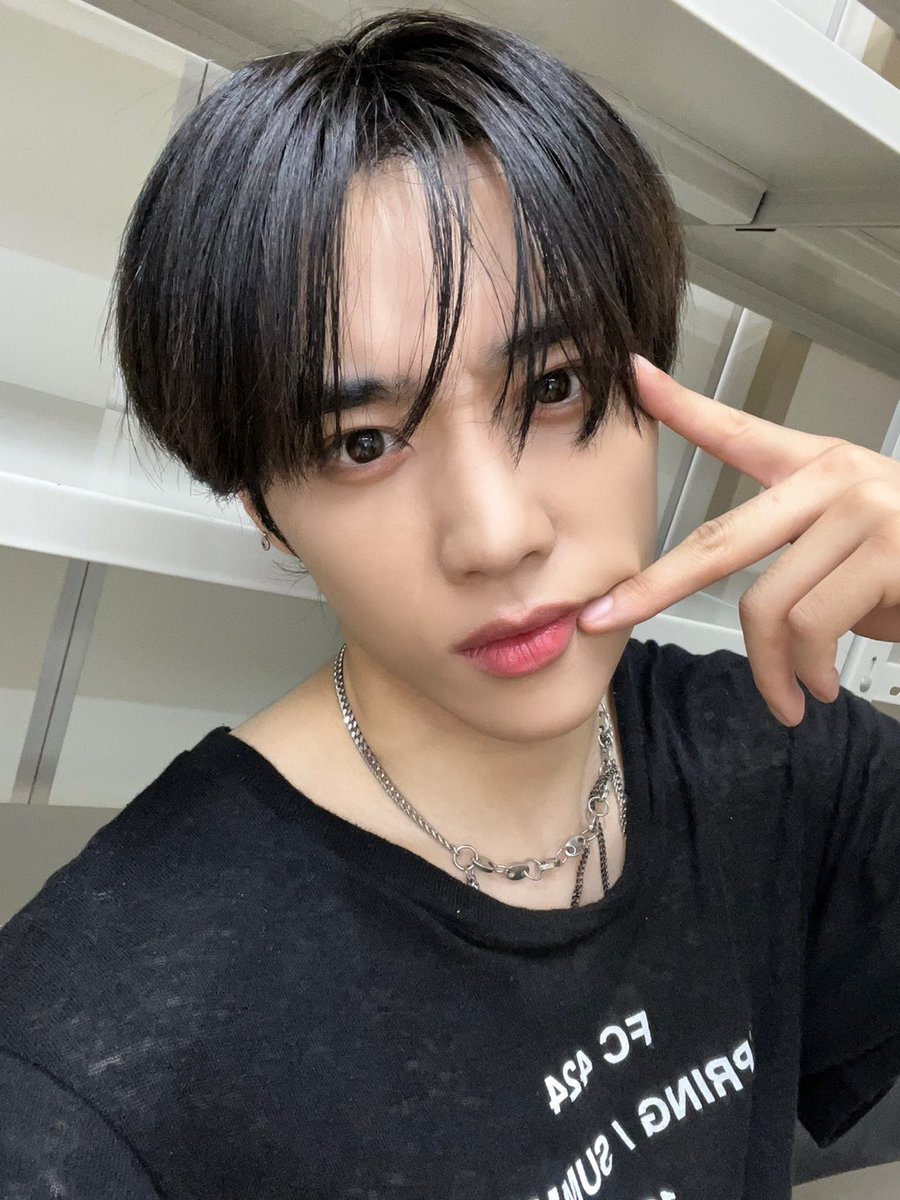 THE BOYZ (더보이즈) tweet media