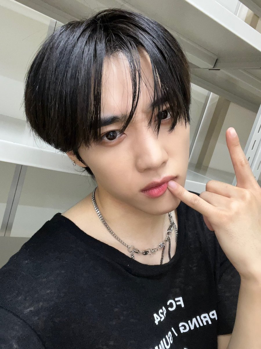 THE BOYZ (더보이즈) tweet media