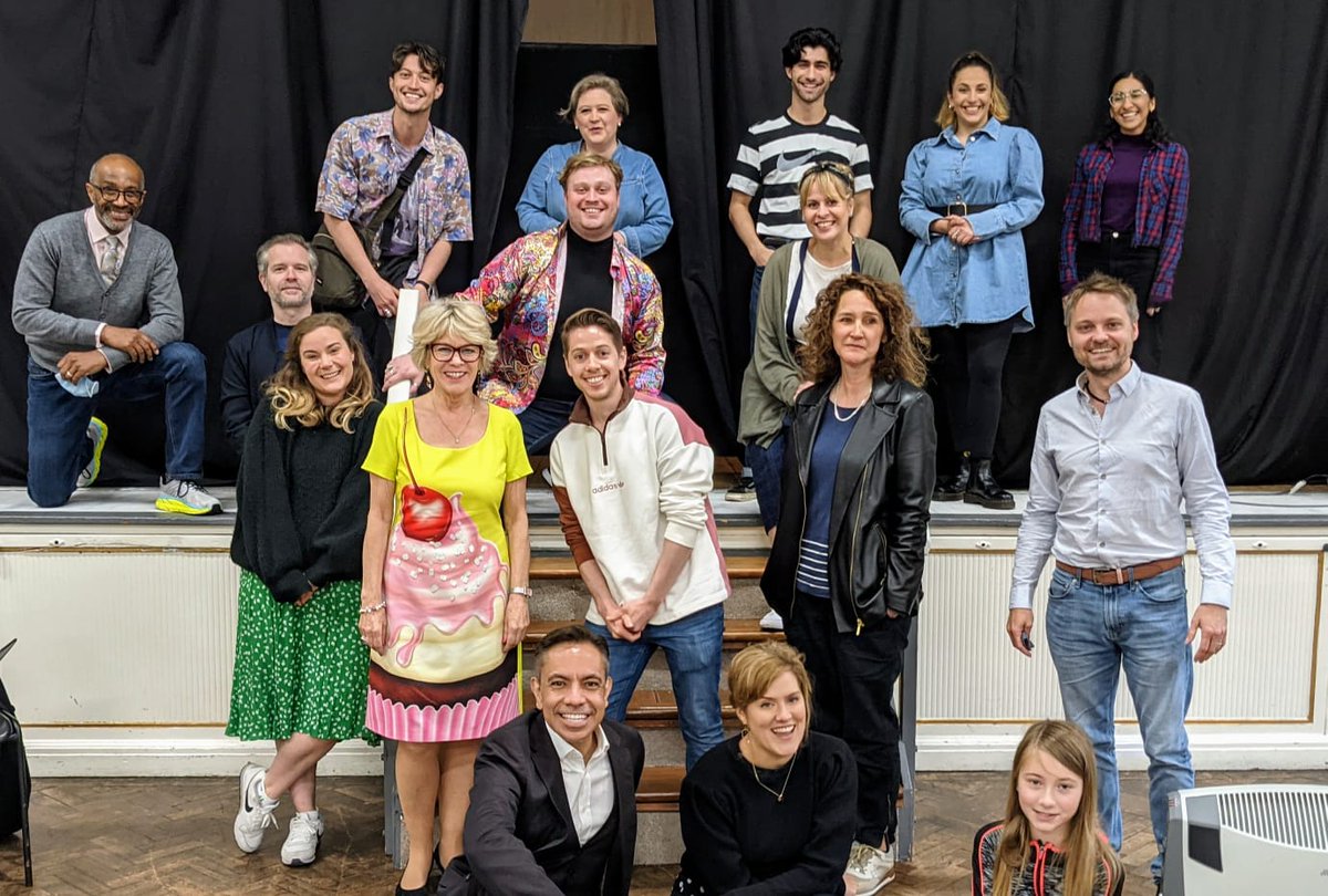 We tried to start a thread with our thank yous but the truth is EVERY single person who's been part of our process - from the first workshop in May 2021 right up to today - has made this show what it is: a show filled with love, made with love.