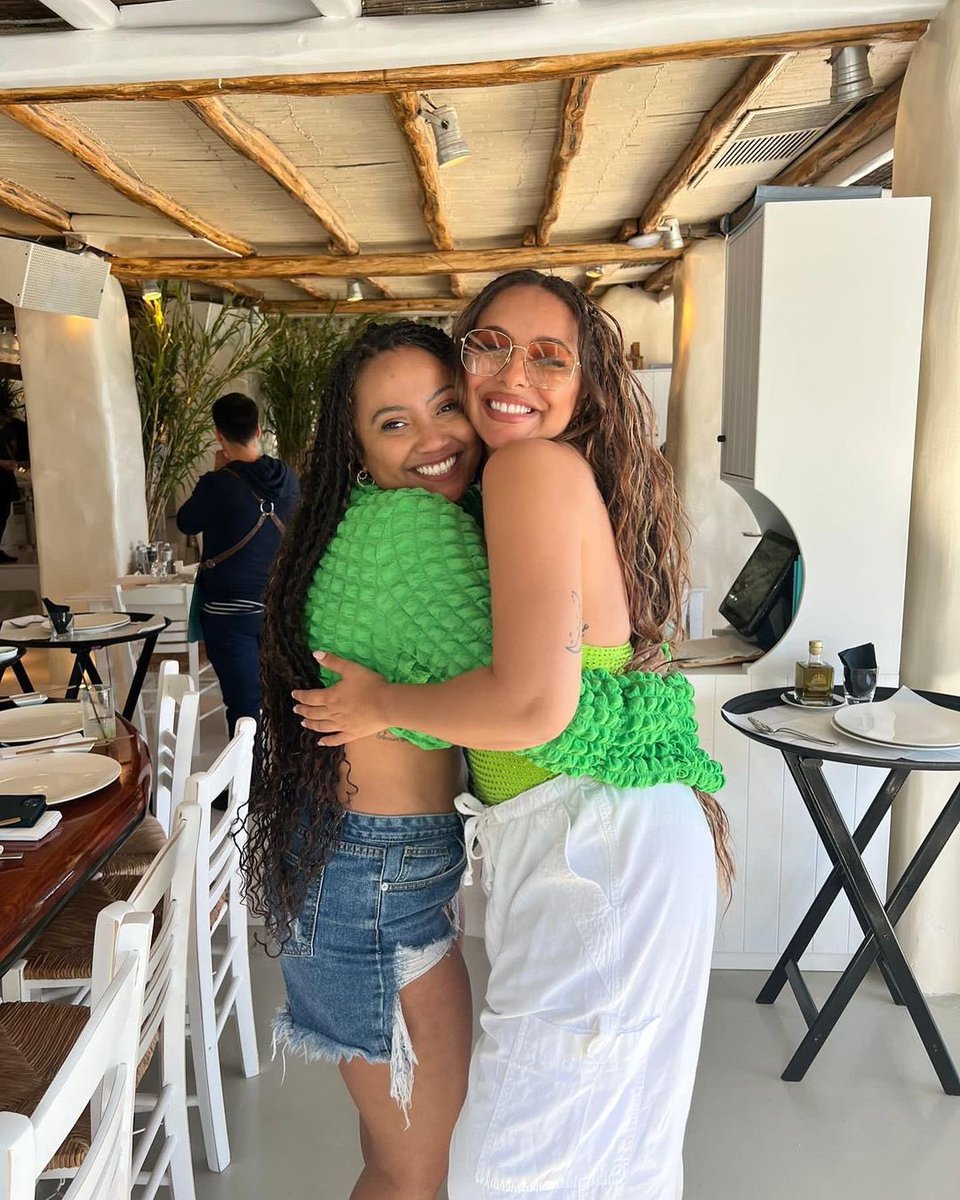 Little Mix Source tweet media