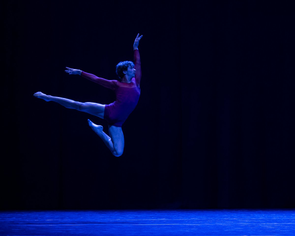padedespain's tweet photo. Queridos amigos 😀
Estamos en Zaragoza!
Esta tarde, sábado 13 de mayo a las 20:30h, reanudamos nuestra gira - ESTRENO del ballet "Las Cuatro Estaiones" en el Auditorio de Zaragoza.
Entradas: https://t.co/FiG7wp3GQy
Más información: https://t.co/pPTrCHG1r0...
#Zaragoza #ballet https://t.co/4VuFXj6f6d