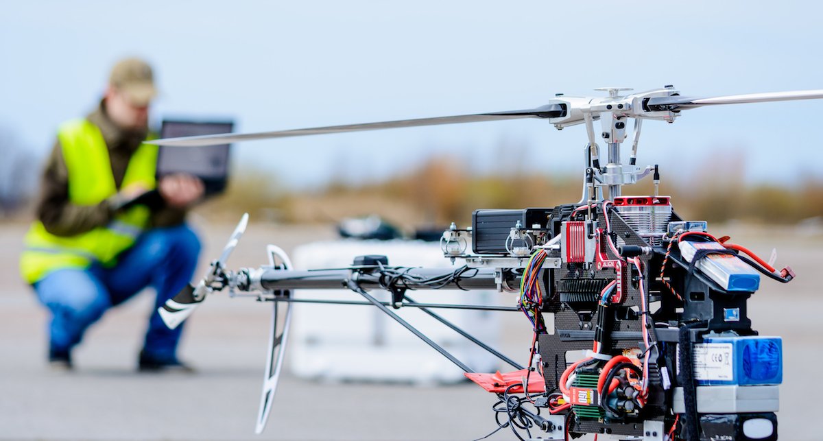 247Aero's tweet photo. With AI taking center stage in the technology space, drone engineers and technicians are required to incorporate AI in drone operations. #drones #uav #careeradvice #technology #Engineering https://t.co/uFYpRSXi81
