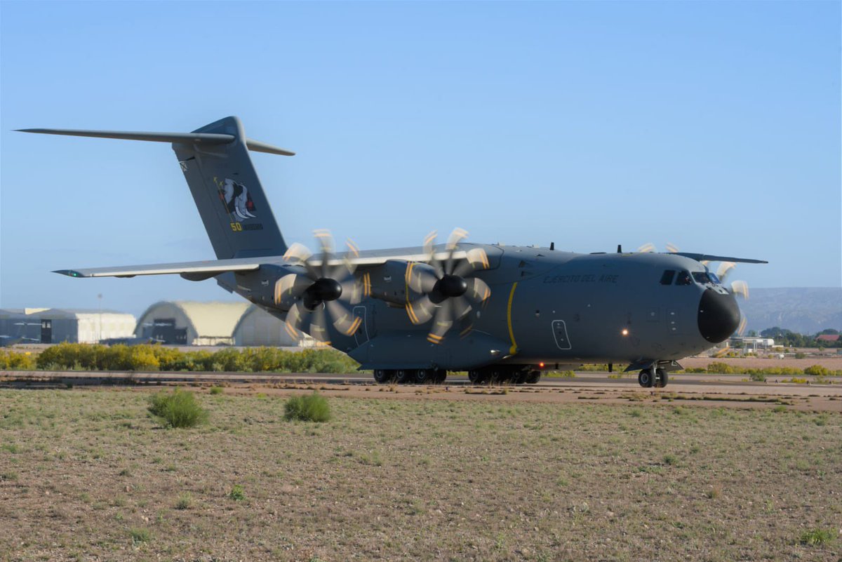 Más fotografías del ejercicio #SwiftResponse23 , en éste caso @Alfphoto_alpis nos muestra la actividad aérea del ejercicio. #SwiftResponse23 #DefenderEurope #LeónSpotters