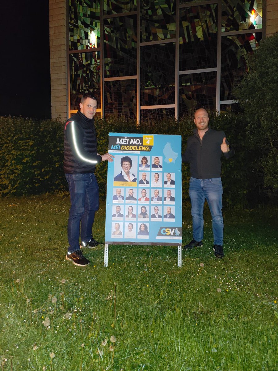 CSVDiddeleng's tweet photo. 🔵🟡⚪️ MÉI NO.MÉI DIDDELENG. MÉI NO. MÉI BEWEEGEN:
Um Mëtternuecht ass dann endlech déi offiziell Walcampagne lass gaangen. Eis Sektioun huet sech wei um nationalen Walkampfaccord gehalen an um 00:00 genau eis éischt Panneau opgestallt.
Hei e puer Andréck https://t.co/mnwDxAruX8