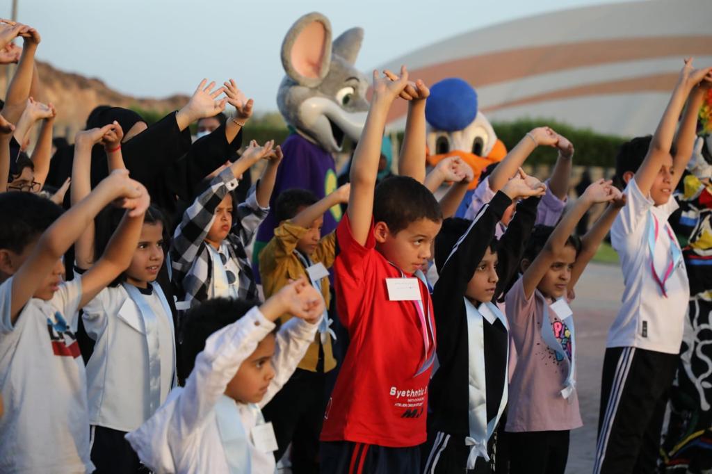 KSAMCMED's tweet photo. نظمت #مدينة_الملك_سلمان_الطبية ماراثون أطفال أبطال السكري، وشملت المبادرة أركان توعية وفرقة ترفيهية وتقديم الهدايا للأطفال المشاركين في الماراثون، بهدف تحفيزهم على ممارسة الرياضة وتعزيز الوعي الصحي. https://t.co/22kAo996tn