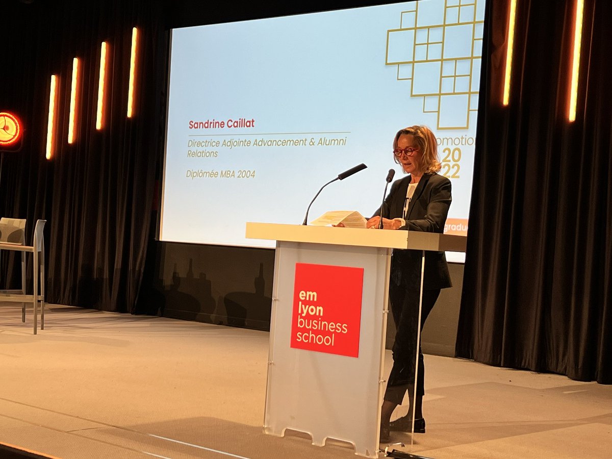 emlyon business school tweet media