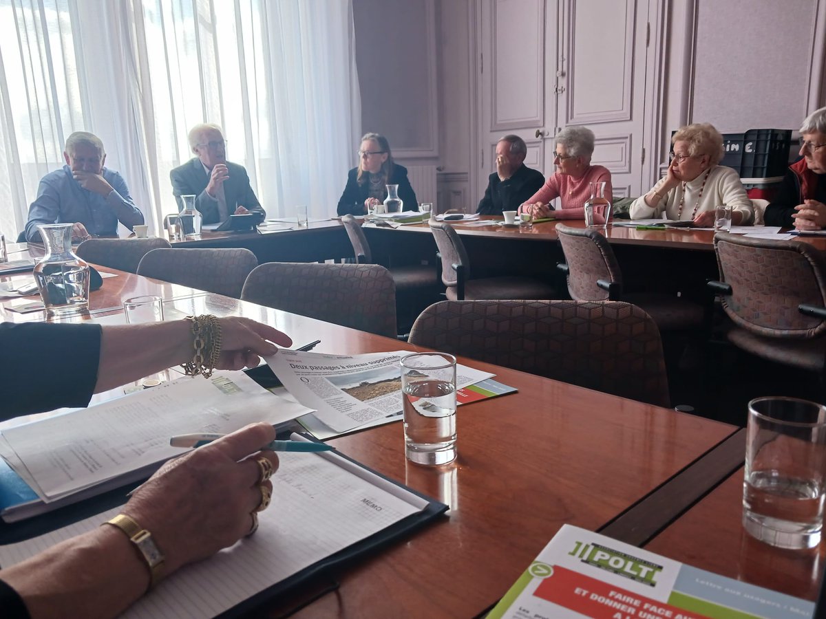 garedargenton's tweet photo. [ CA Urgence POLT ]

Ce matin, Damien Barré représente le Comité de Défense de la Gare SNCF d'Argenton-sur-Creuse au conseil d'administration d'Urgence POLT à Limoges pour veiller sur la ligne et suivre l'avancement des travaux.

#POLT
#sncf https://t.co/2Z3TxmgFFI