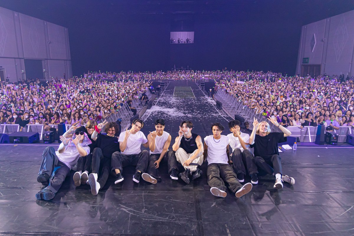 DNAmngmnt's tweet photo. Khon Kaen Day 1 🔥 Last night was incredibly fun  and you guys were fantastic! Can’t wait for tonight’s show 👍🏼 Let’s go crazy tonight! 

#MarkTuan #Mark 
#마크 #段宜恩 
#theotherside #theothersidetour 
@marktuan https://t.co/hVMzXkikhc