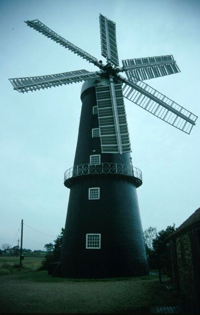 ICELibrary's tweet photo. Today is #windmillday. Can you name these windmills which appear in our Historical Engineering works Database https://t.co/IivOb4rkyQ ? Or why not check out our Engineering Visits MyMap to see if there is a windmill near you? https://t.co/lxWxkPU213 https://t.co/Zw6W9nJ7vu