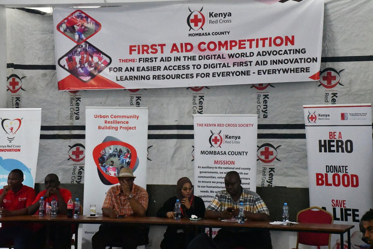 KRCTI_Kenya's tweet photo. Scenes from the practical session! The teams are going head to head to see who emerges the best to proceed for the regional competion.
#FirstAidCompetition https://t.co/sy7NaiaPVD