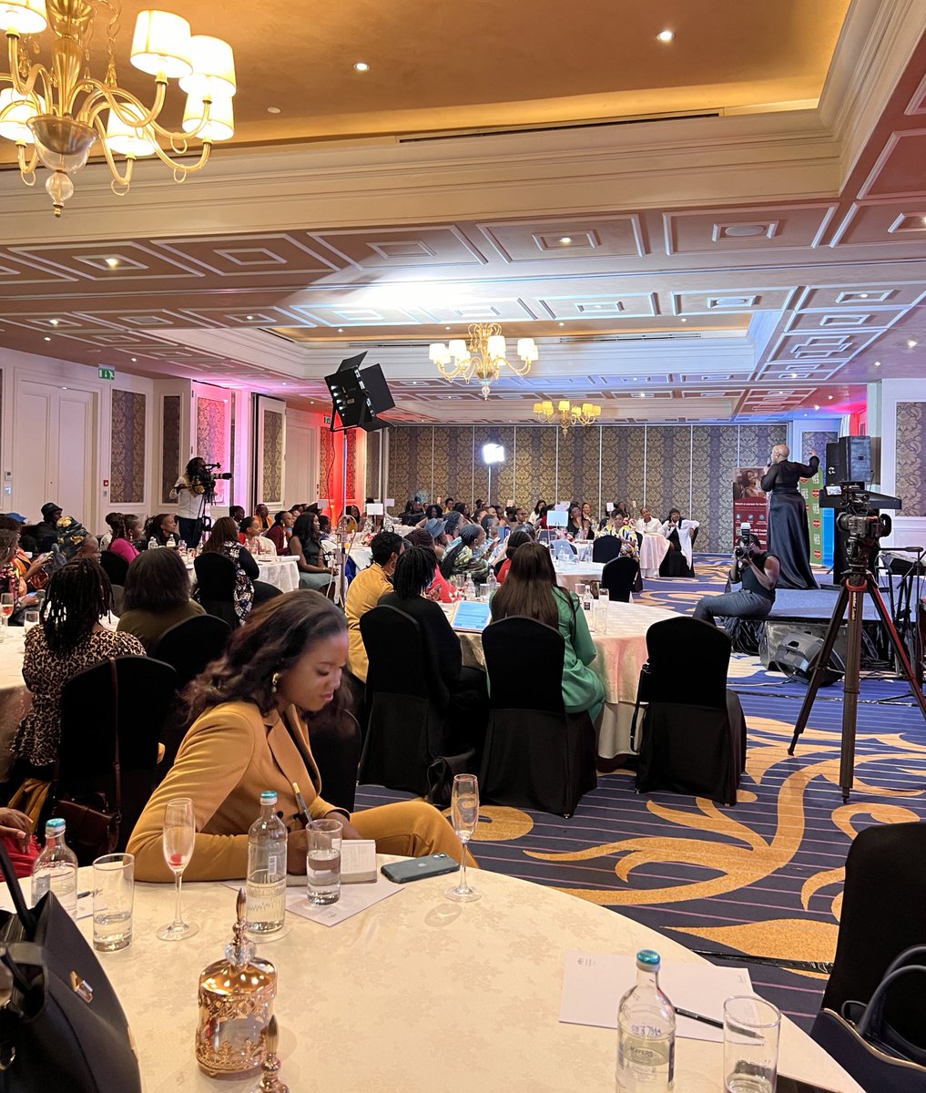 And the women came. Listening to <a href="/iamsamkemhlongo/">Samke S. Mhlongo</a>. The new Co-founder <a href="/TwaaCommunity/">TWAA Community</a> created by @KiwiaIrene . Wonderful set of women here.