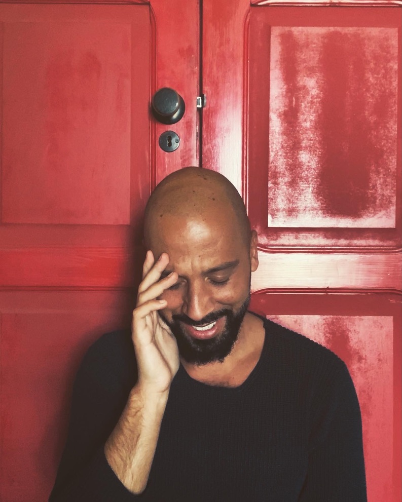 LaboratoriumMF's tweet photo. Stefano Falcone, renomowany włoski pianista i kompozytor, zaprezentował swój najnowszy album "Obras".

#Alentejo #Carlud #EkologicznaHarmonia #EuropejskieSceny #Improwizacja #Inspiracje #Jazz #Kompozytor #Montado #MuzykaWspółczesna #NowaMuzyka #Obras #Pi

https://t.co/6Hl1jr3Iqi https://t.co/0xax2RNq3g