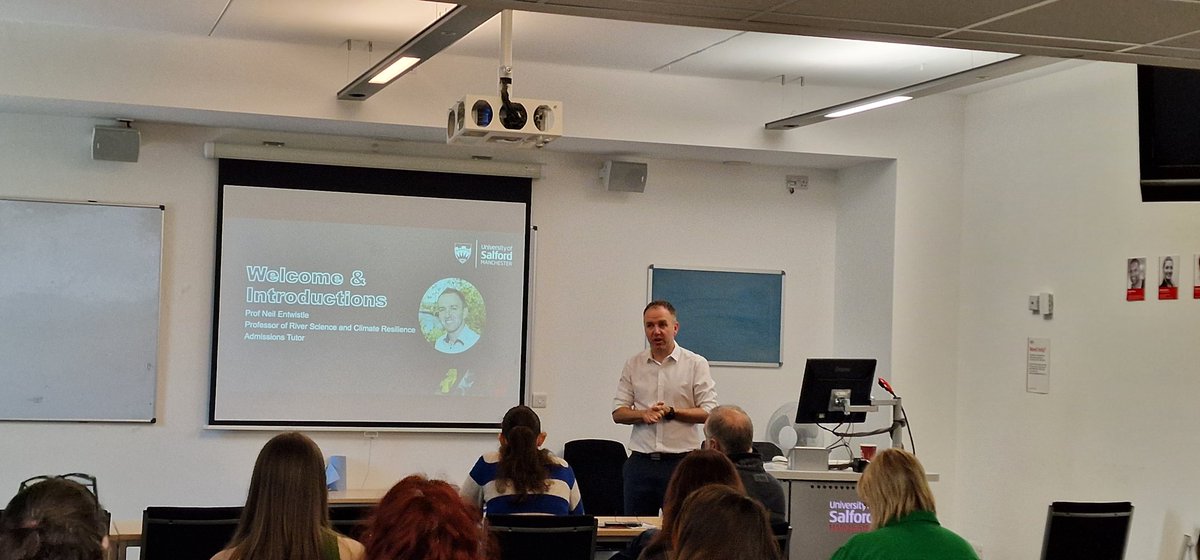 ProfMikeWood's tweet photo. Another lovely, sunny day in Salford as we welcome more prospective @SalfordGEM students to @SalfordUni to learn more about our #geography and #environment programmes. https://t.co/5UgcQ0Wi0S