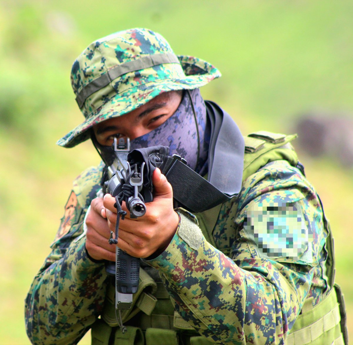 MLispu's tweet image. Kung titi rahin kita... payag ka ? sang part? ?
Target Lock kita dyan eh  . . . 🐼👮