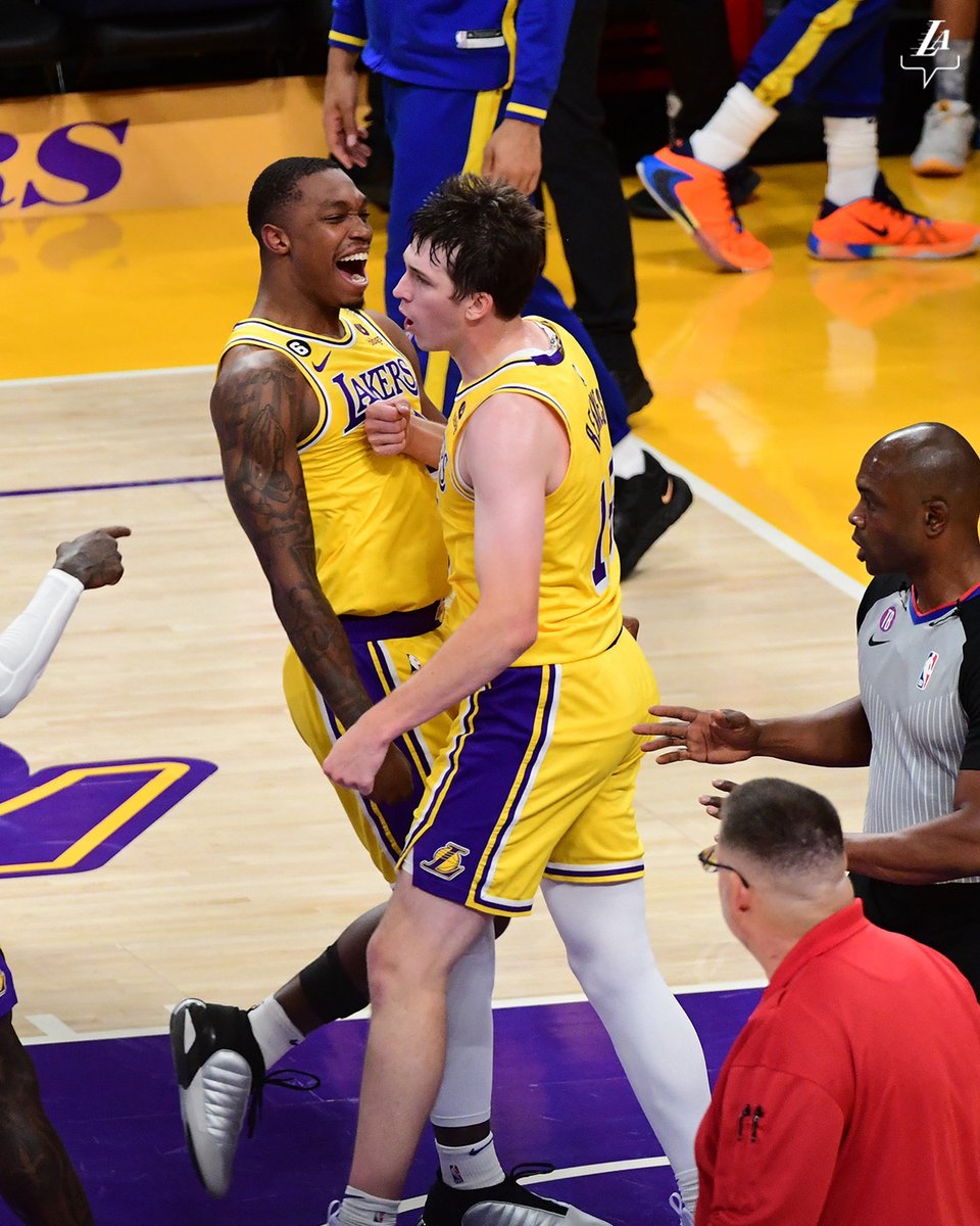 Lakers's tweet photo. What a night. https://t.co/RTcB9v4QYI