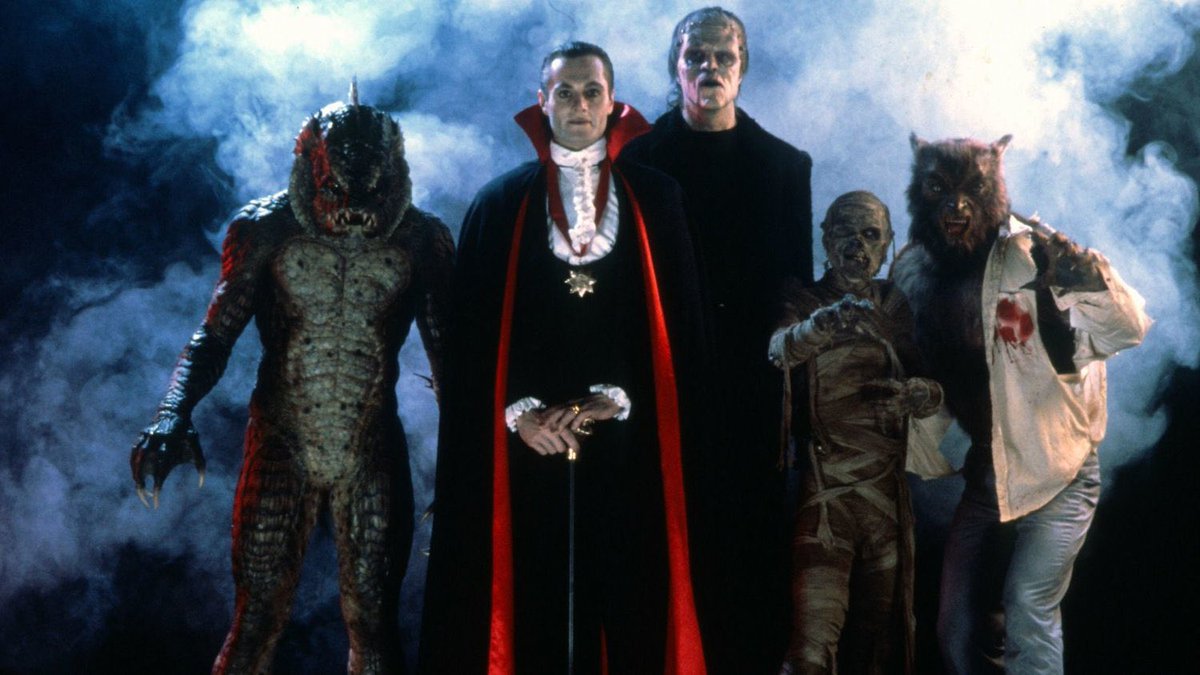 Roybattyforever's tweet photo. ¿Cuáles son las cuatro películas que definieron tu infancia? https://t.co/gIK9VIOnHw