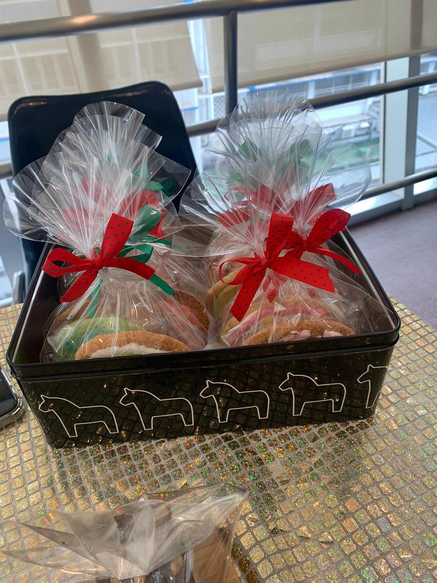 BKK_community's tweet photo. Great news everyone! Chloe, our #superstarvolunteer, has raised a whopping 8980 with a mini #bakesale she organized at #Nist to support the community in the lower-income villages of #klongtoei. #communitysupport #volunteerism #makingadifference https://t.co/csgu646sGo