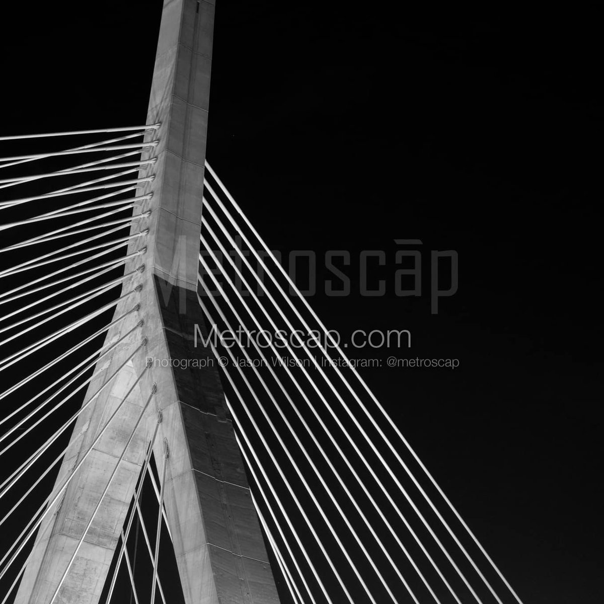 Boston pictures Black & White: The North Spire of the Bunker Hill Bridge #boston #bostonUSA #bostondotcom #fenway #fenwayPark #617 #BlackWhite | metroscap.com/boston-archite…