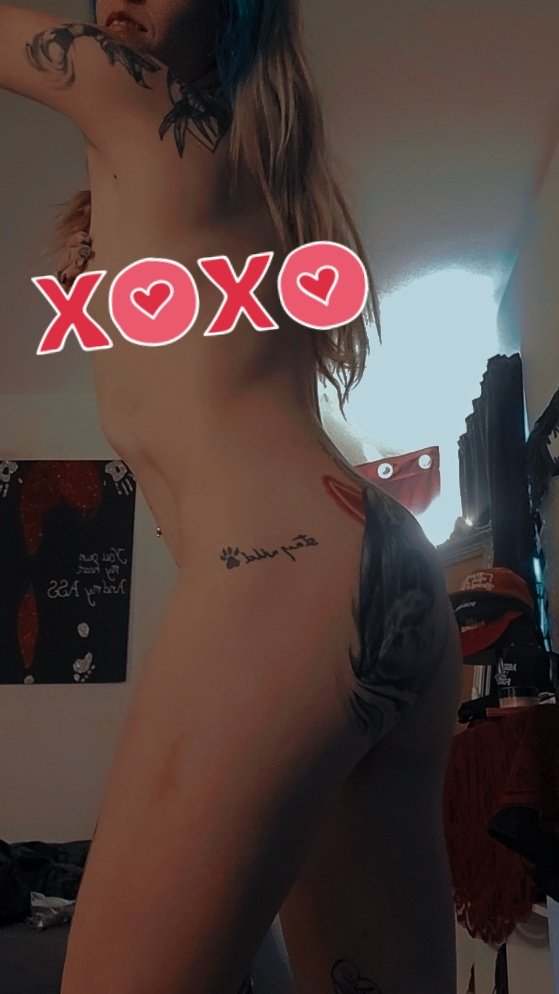 Ms_Dollface1's tweet photo. 50% off the rest of the month of May! Check out my bio!โค๏ธโ๐ฅ #nsfwtw #nsfw_acc #nsfwaccount #tattedbabe #tattooedmilf #tattedmilf #milf #hotmilf #hotmom #Petite #babesquad #babe #altbabe #ContentCreator #spicycontent #creatorscontent #sexycontent #SubscribeNow https://t.co/4SEg0Tz85N