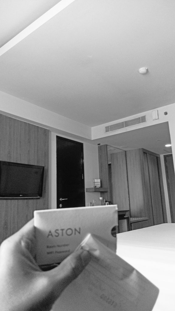 ahadi_yaya's tweet photo. Gaskan malam ini....
#gaymakassar #gaymk #gaymakasar #gaygowa https://t.co/eRzh383N4w