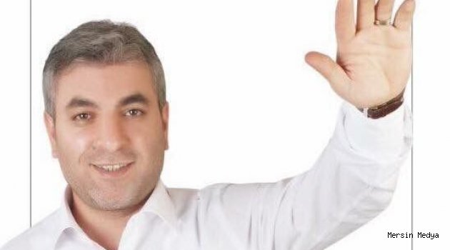 mersinmedya's tweet photo. KAPTAN KARTAL’DAN’’ SAĞDUYU ÇAĞRISI SEL GİDER KUM KALIR’’ https://t.co/jrf2wk0Lax https://t.co/HmhoZm5OWU