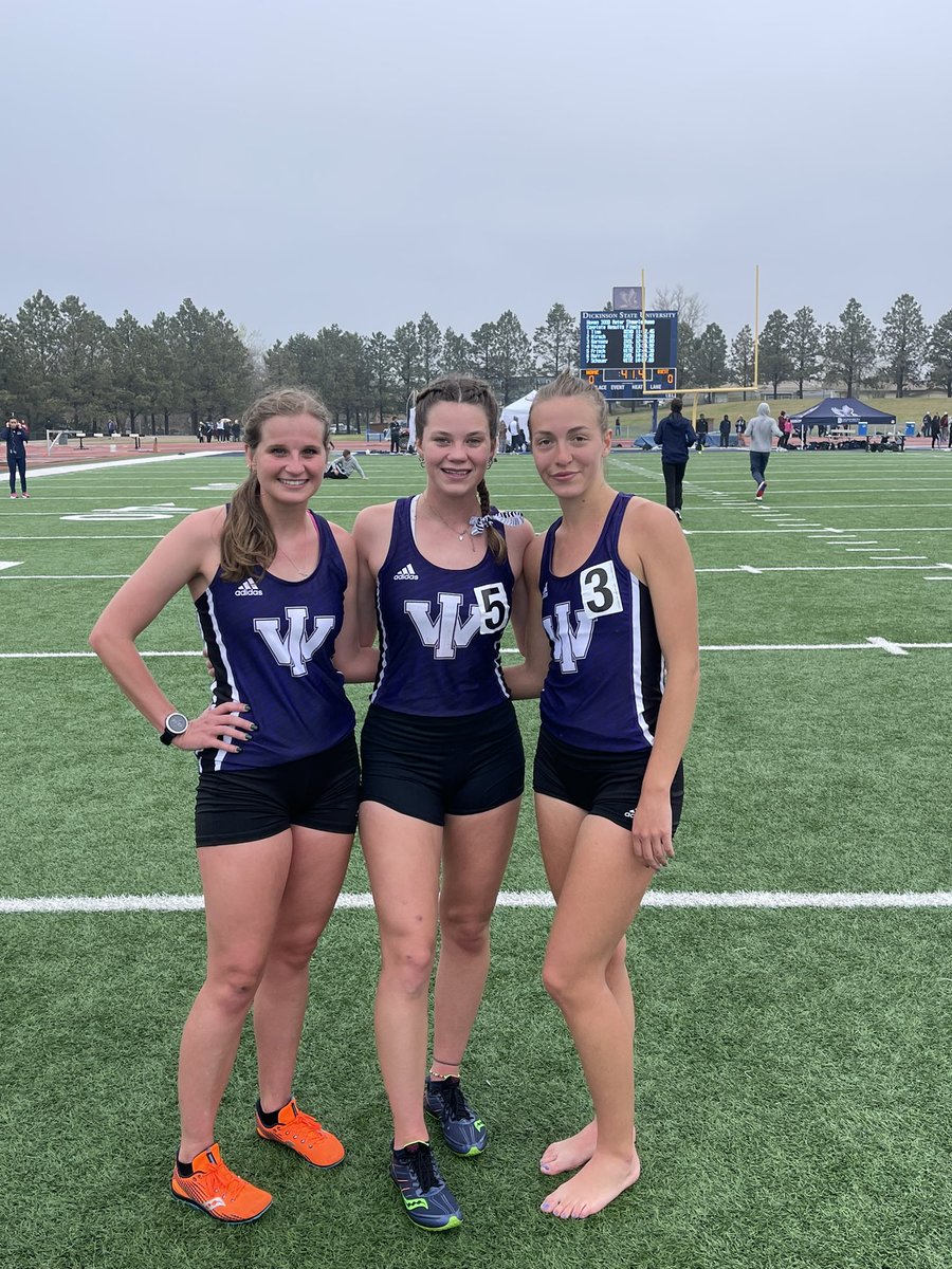 Iowa Wesleyan XC/TF tweet media