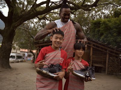 Dwight Howard on Twitter: "Changing the world’s future through the kids 💪🏾"