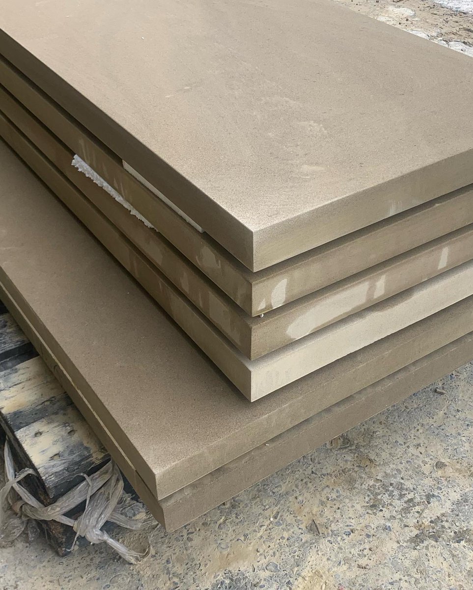 It’s been a busy kind of week in the yard,
Some lovely #bullnosed treads and landing stones completed using our buff #yorkstone all bespoke sized and masonry detailing as per customers requirements! #yorkshirestone #steps #treads #thisisdimensionalstone