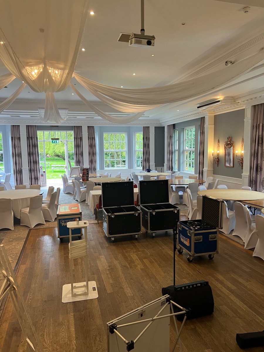 Lee Johns tweet media