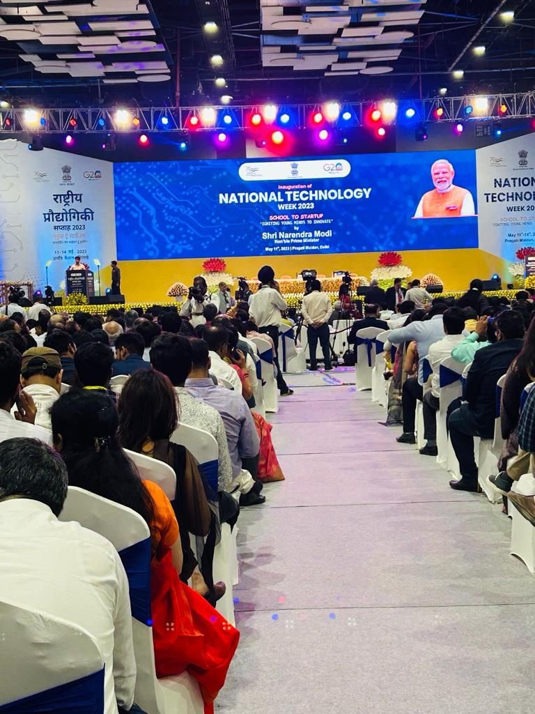 prophaze's tweet image. #Day1 And #Day2 #technologyweek 
Prophaze #Networking Highlights on 1st and 2nd day at the #NationalTechnology Week2023 Inaugurated by Narendra Modi ji. Meet us tomorrow  #BoothNo20 1st Floor ; #Hall5
Dates - 13th - 14th May 2023
Venue - #PragatiMaidan, Hall Number #5 ;1st Floor