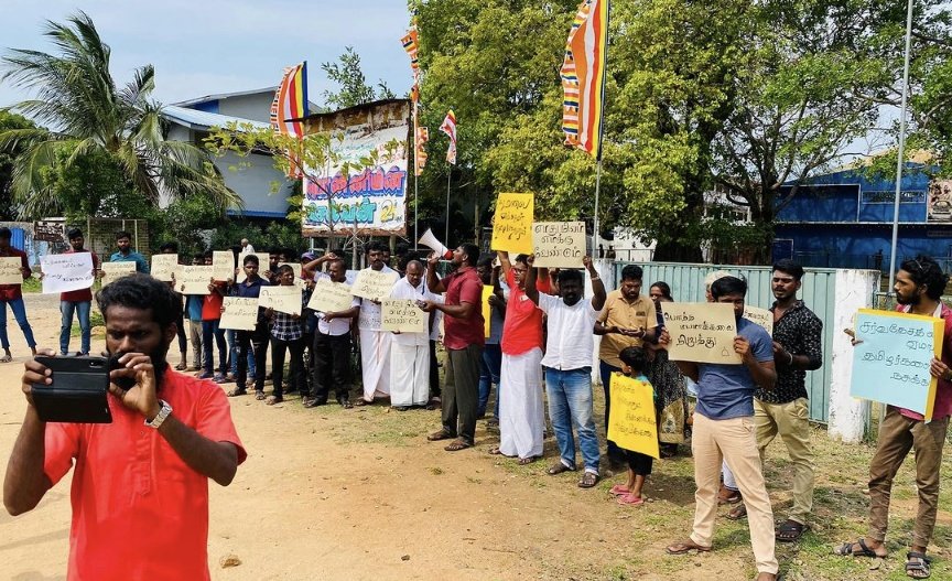 KOTTRAVI's tweet photo. #திருமலை எங்கள் தலைநகரம்
பெளத்த மயமாக்கலை நிறுத்து #sinhalisation #StopTamilGenocide https://t.co/DHXNrTB1zD