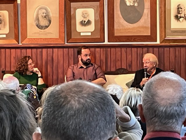 HintonWendyNZ's tweet photo. A spectacular day in #Featherston for @BooktownNZ 2023 events …fascinating to hear Bee Dawson on her beautiful Otari Wilton’s Bush book, @SamSachdevaNZ on his new book The China Tightrope and bookshop owners Renée, Ruth and Joanna on the many challenges they face. @Wairarapa_NZ https://t.co/a59xfK6Fze