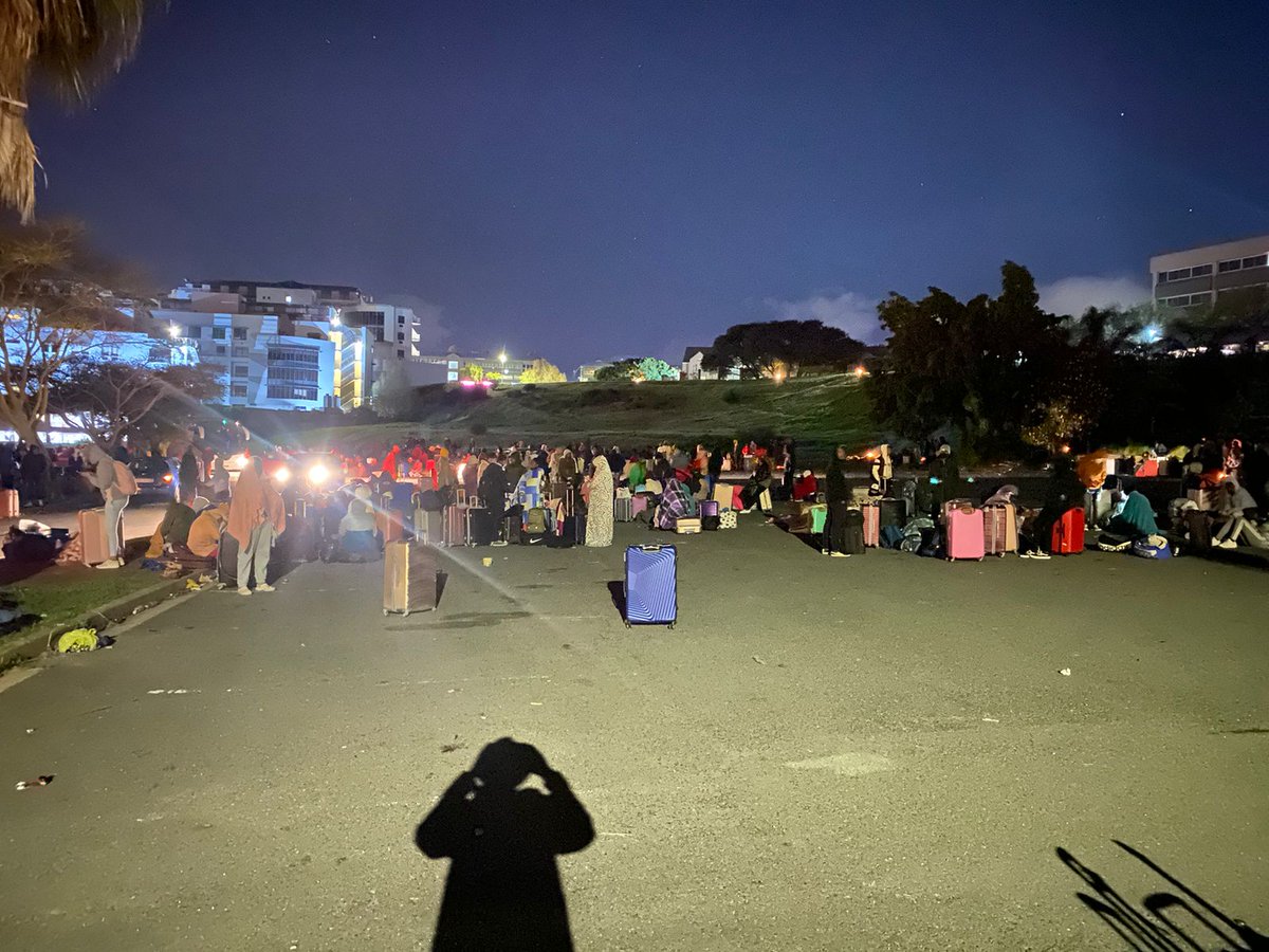 LudidiVelani's tweet photo. This was the situation last night. This is how CPUT student slept. Stranded with no food and water. I believe the situation remains the same today. CPUT asked students to vacate residences and they will be transported to their homes following the protests at the university https://t.co/WOnMplaoYx