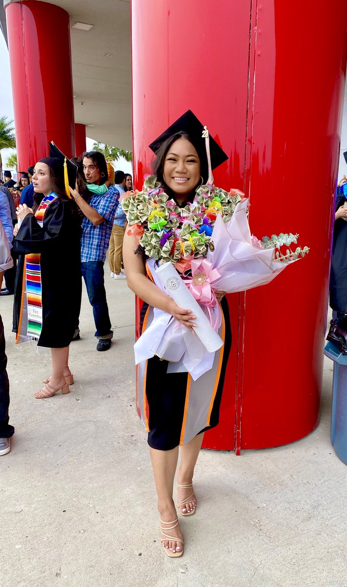 tweetsbyRoro's tweet photo. Cheers to graduating nursing school in 15 months 🩺 honestly don’t know how I did it, but I made it https://t.co/J54U2wefKy