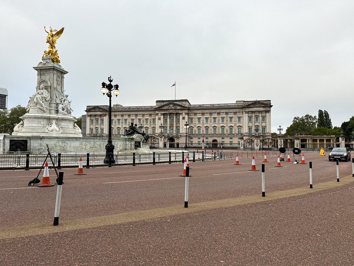 LittleJoeRunner's tweet image. Early morning run to take in the sights.