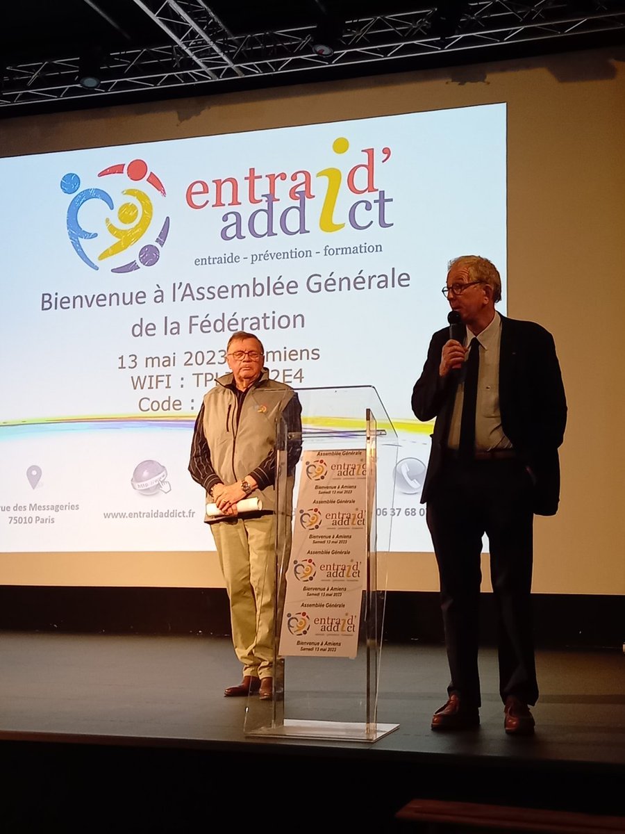 olivierjarde's tweet photo. Assemblee generale narionale de "#entraidaddict" a Amiens. C est 13 millions de fumeurs,  5 millions de consommateurs d'alcool et 1 million pour le cannabis Seul c'est compliqué de s'en sortir d'où la nécessité d'être accompagné.Merci aux bénévoles https://t.co/I2ou9w2MKP