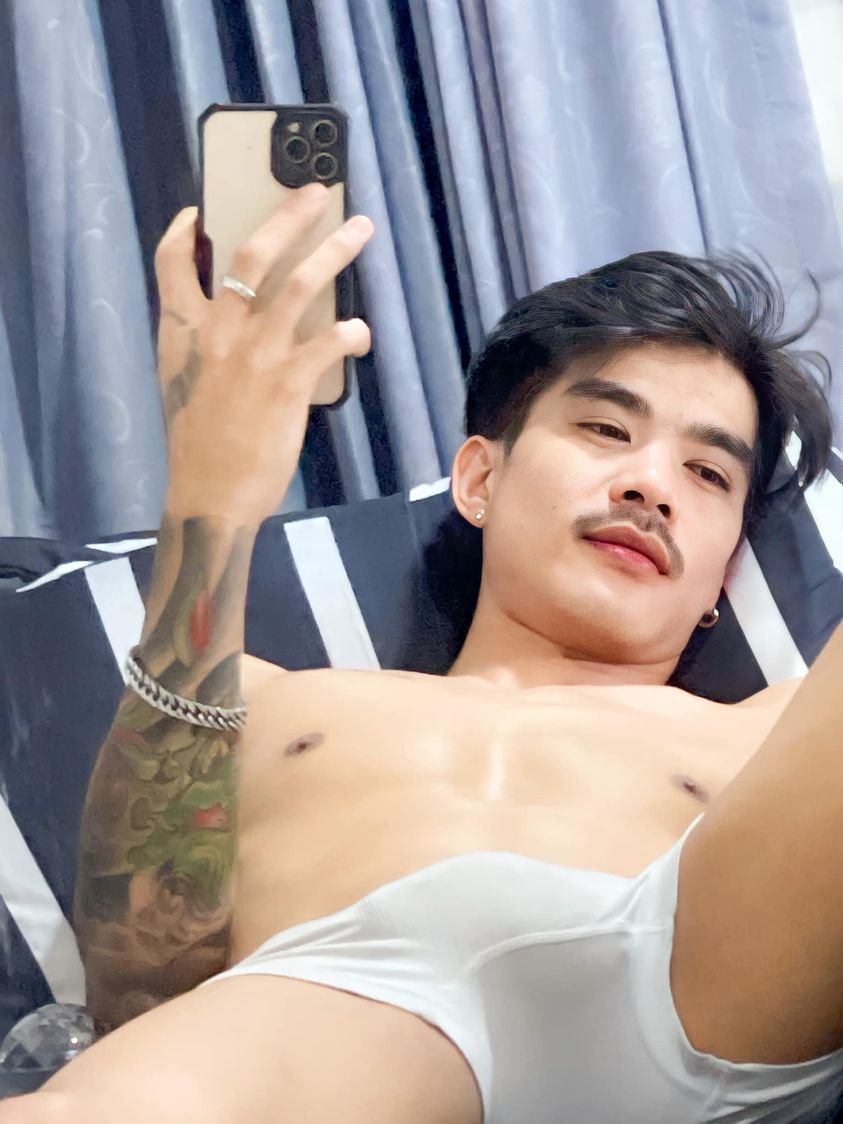 Panichacake's tweet photo. คิปใหม่พี่กิตกับพี่สไปท์ มาแล้วนะ 69 บาท ได้ดูทั้งคิปทั้งไลฟ สมัครชิกวันนี้ อยู่ตลอดชีพ มีคลิปเด็ดๆ ส่งให้วันละ 100 คลิป คุ้มสุดคุ้ม รอชมได้เลย แค่สมาชิกกับเรา @ok55 https://t.co/0cww8nuHRr