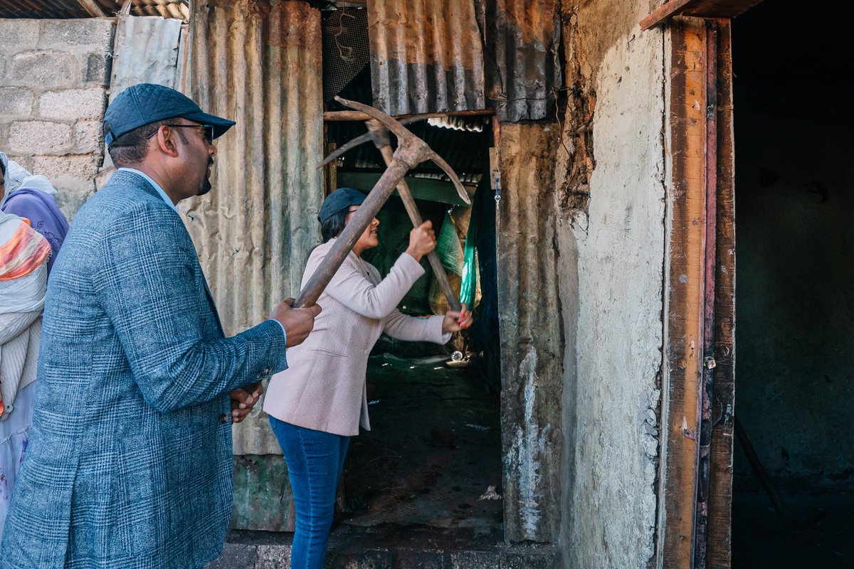 Defending_Ethio's tweet photo. Empowering the vulnerable and elderly through home improvements is a cornerstone of PM Abiy's vision for a more equitable Addis Ababa. #AbiyAhmedAli #Ethiopia_prevails @CanadaFP @eu_eeas @JosepBorrellF @trussliz @UKParliament @WorldResources https://t.co/bFsorbQ2Ap