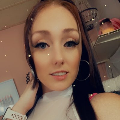 Myleeelynn's tweet photo. #NewProfilePic https://t.co/pF4SDYqaeV