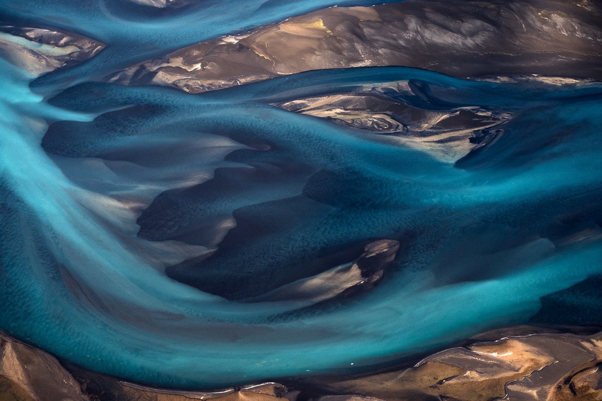 Acceptance Through the Heart
By <a href="/StasBart/">Stanislav Bartnikas</a> 

 The artwork comes from a series of aerial photographs of glacial river formations in Iceland. Although it looks like the surface of the water, the actual image is taken from the sky.

Link👇
superrare.com/spaces/morrow_…

<a href="/SuperRare/">SuperRare</a> <a href="/SR_Gov/">rare_protocol</a>