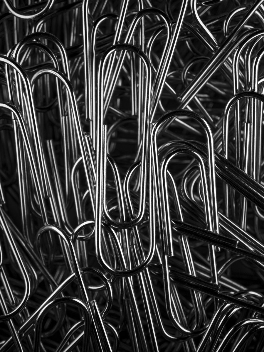 qpecctheone's tweet photo. BW Abstract #Xiaomi13Pro https://t.co/3D0oIwksG2