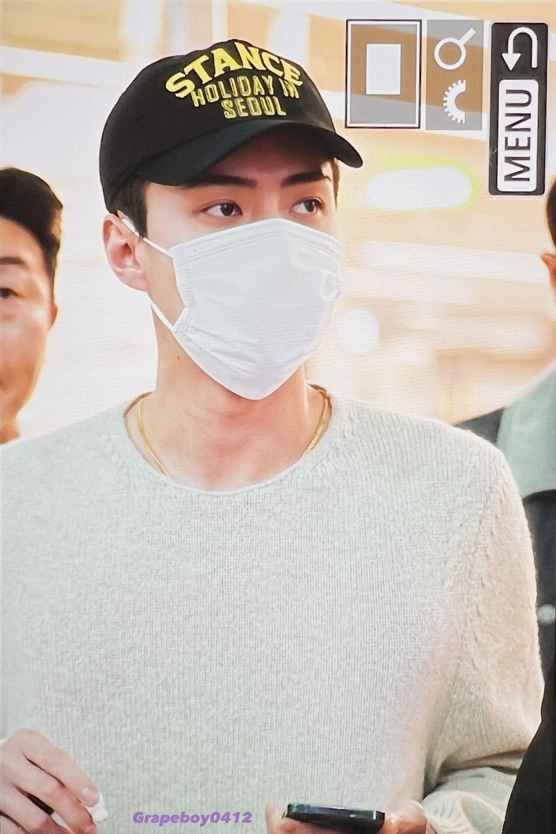 Grapeboy0412's tweet photo. 230513 ICN

🛫️

#세훈  #SEHUN   #吴世勋 @weareoneEXO https://t.co/IxZJeDu2eF