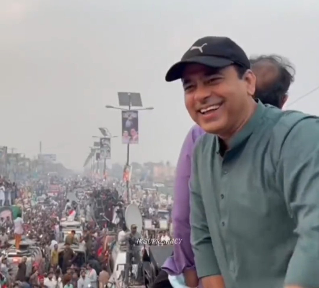 حریم شاہ ایکسپوز ہوگئی 
اب اپنے اصل مقصد کی طرف چلتے ہیں 

عمران ریاض کی رہائی تک کوئی زبان خاموش نہیں رہنی ہوگی 

سب عمران ریاض اوریا مقبول کیلے آواز اٹھایں 

عمران ریاض ،اوریا مقبول جان کو رہا کرو