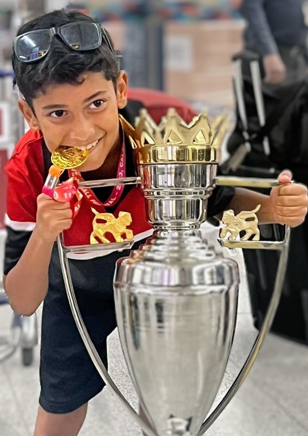 kalramukesh's tweet photo. First medal, first trophy, first time away from home at 10yrs age.

Unbeaten 6 games. National level, U12 champions at Goa Football Festival (NSA).

Sleeping, bathing, eating.. living with the medal 24*7 now.

One tournament, 10x learning, 50x bonding, 100x Joy.  @DelhiElites https://t.co/SZF3DFBSHV