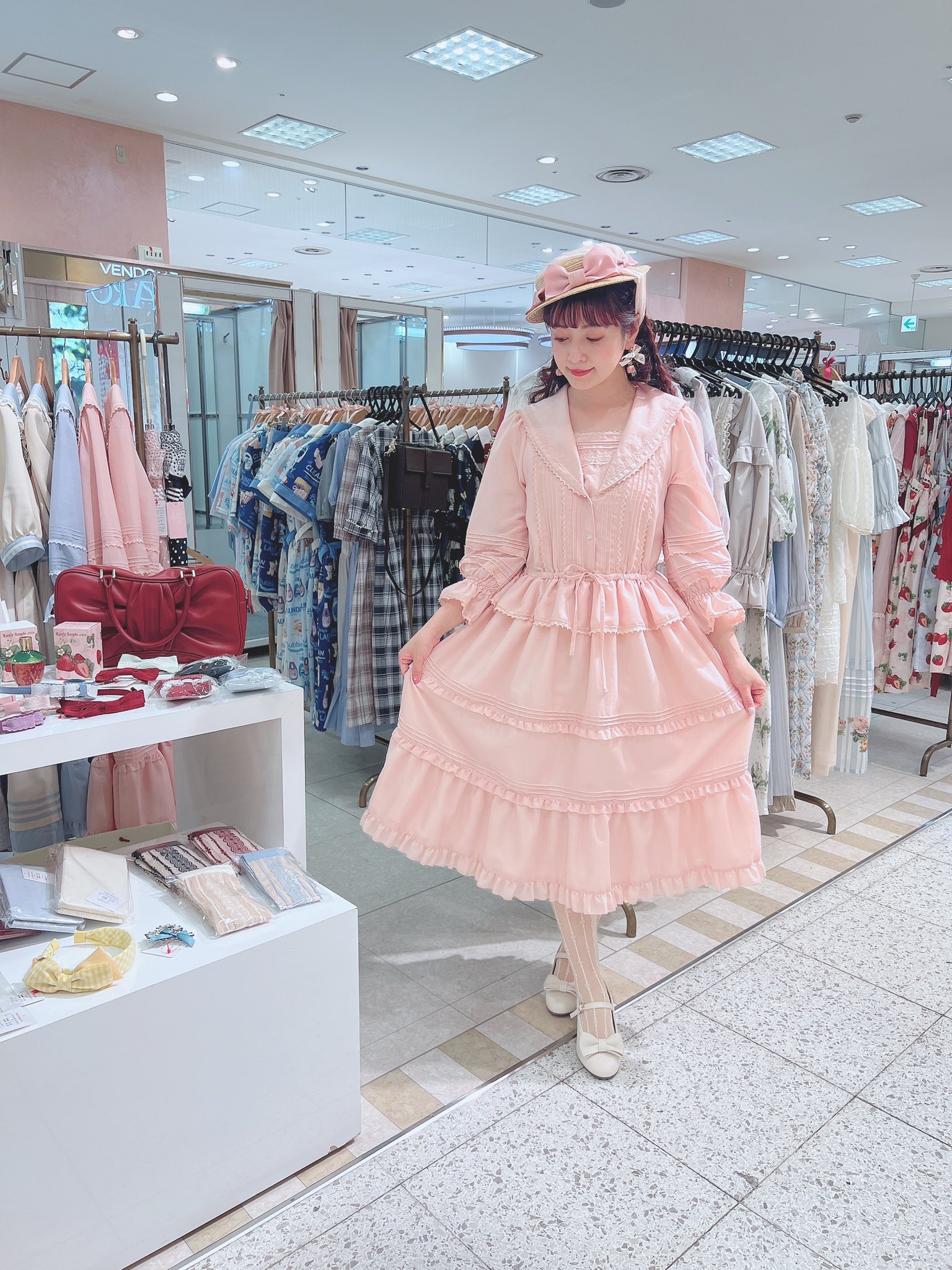 深澤翠×Melody BasKetストライプマドモアゼルドレス