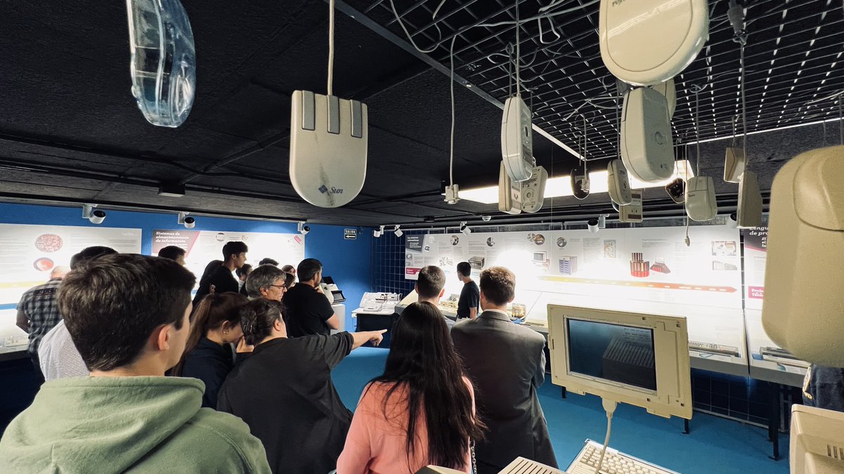 informaticaupm's tweet photo. Estupenda la Jornada de puertas abiertas celebrada ayer en @informaticaupm! Esperamos haber inspirado a futuros ingenieros informáticos. ¡Gracias a todos por venir y esperamos veros pronto en nuestro campus!
#ETSIINF #puertasabiertas #somosUPM https://t.co/LjiJDh1Ngu