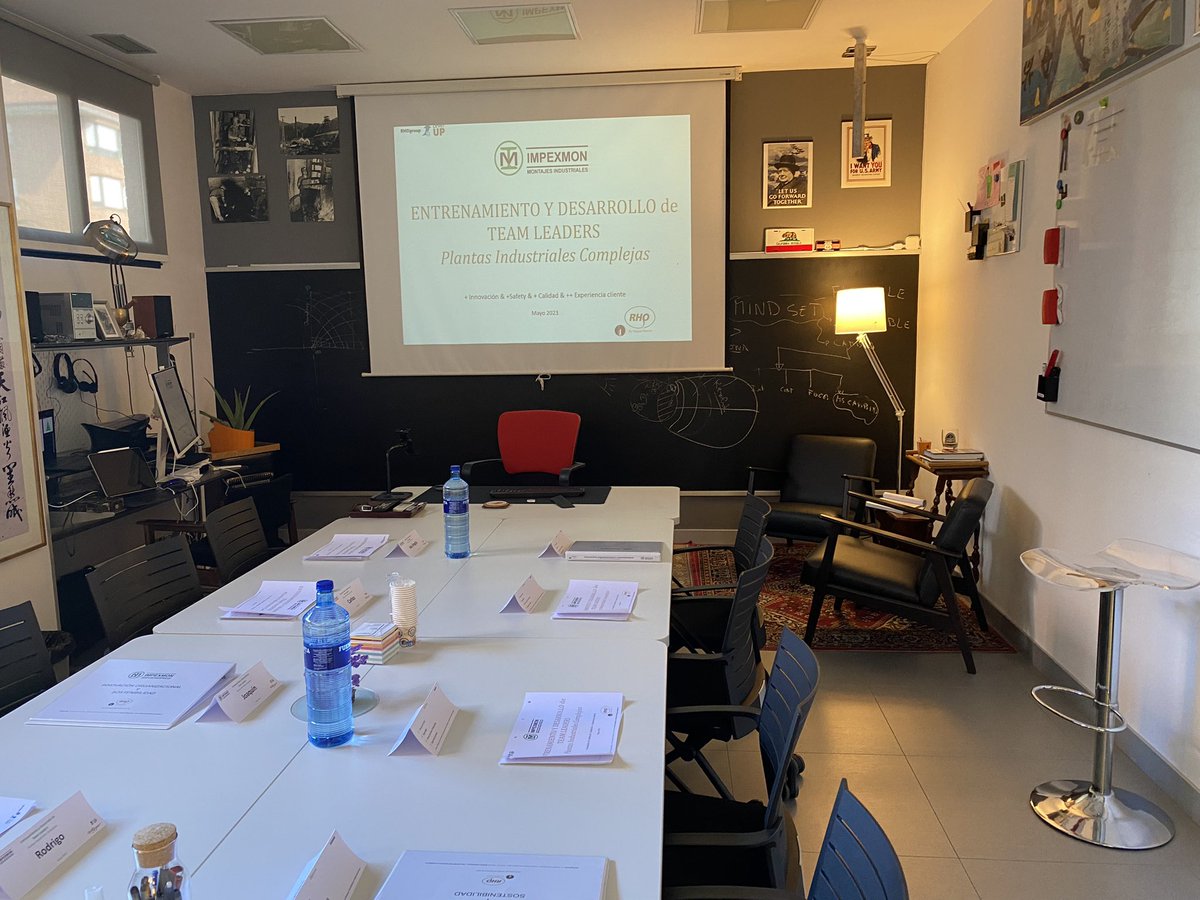 Mmoranrho's tweet photo. Preparados para el inicio del #proyecto #formativo :” #teamleaders 360º de #plantas #industiales #complejas “#leadership #innovation #safety #quality #productivityhabits and #peoplepower by @RhoGroup for @impexmon in #Asturias https://t.co/l7paudWgwS