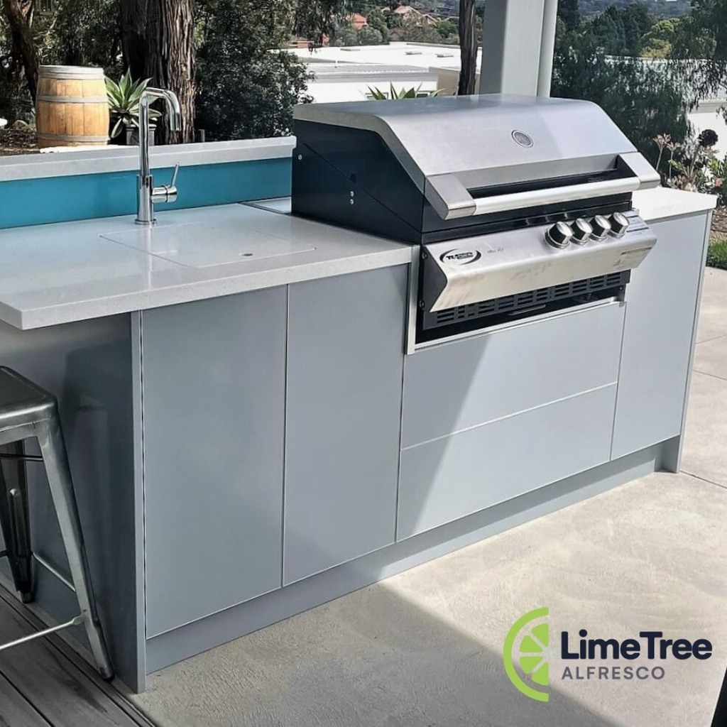 Ready to bring your dream outdoor kitchen to life? Our helpful step-by-step guide, combined with our 3D-rendered design service, ensures that what you have on paper will become a reality. Learn more about our 3D-renders by clicking the link in our bio. #… instagr.am/p/CsLIw1tMVFI/