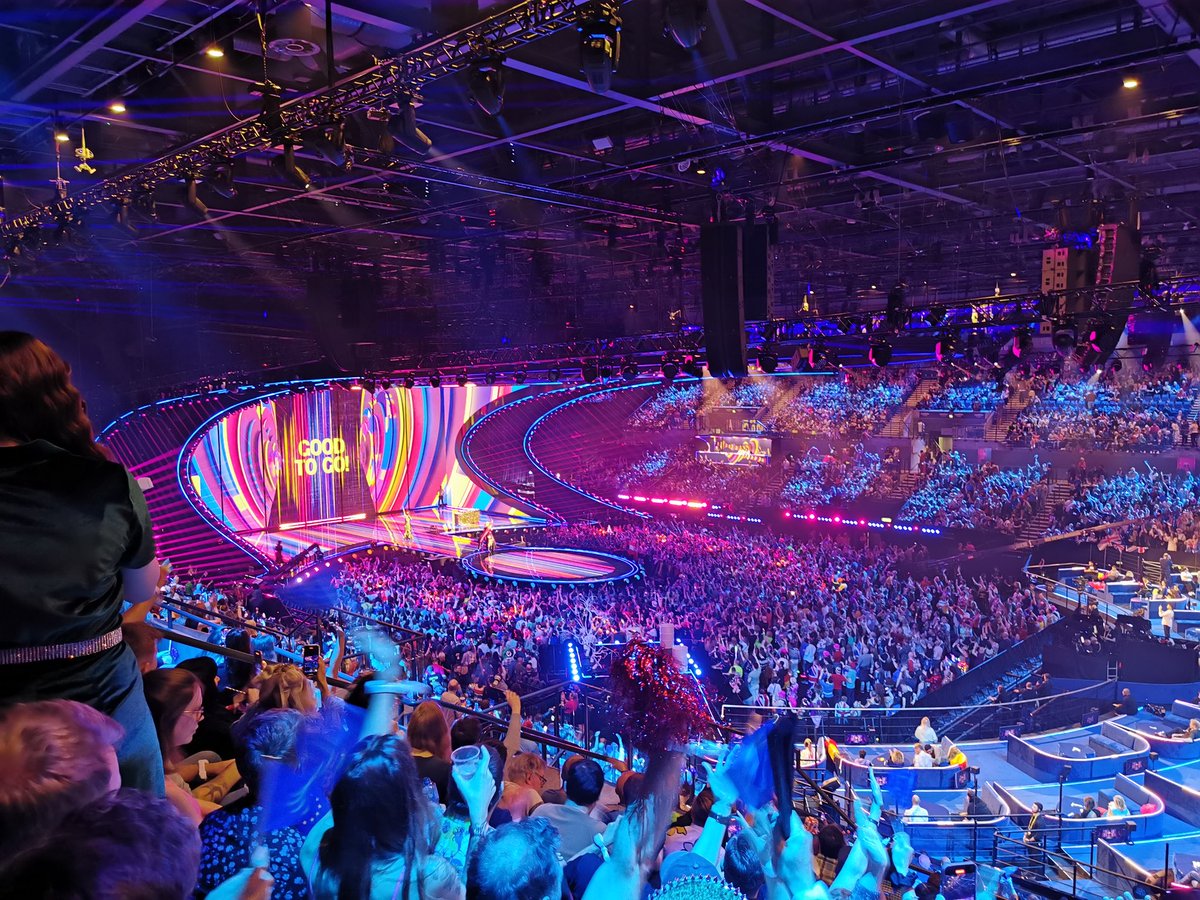 jordandias's tweet photo. What a night last night. The #Eurovision #JuryFinal was amazing. Atmosphere, staging, fans, the lot. Brilliant show. Privilege to be there. https://t.co/zRYUOSVD2Z